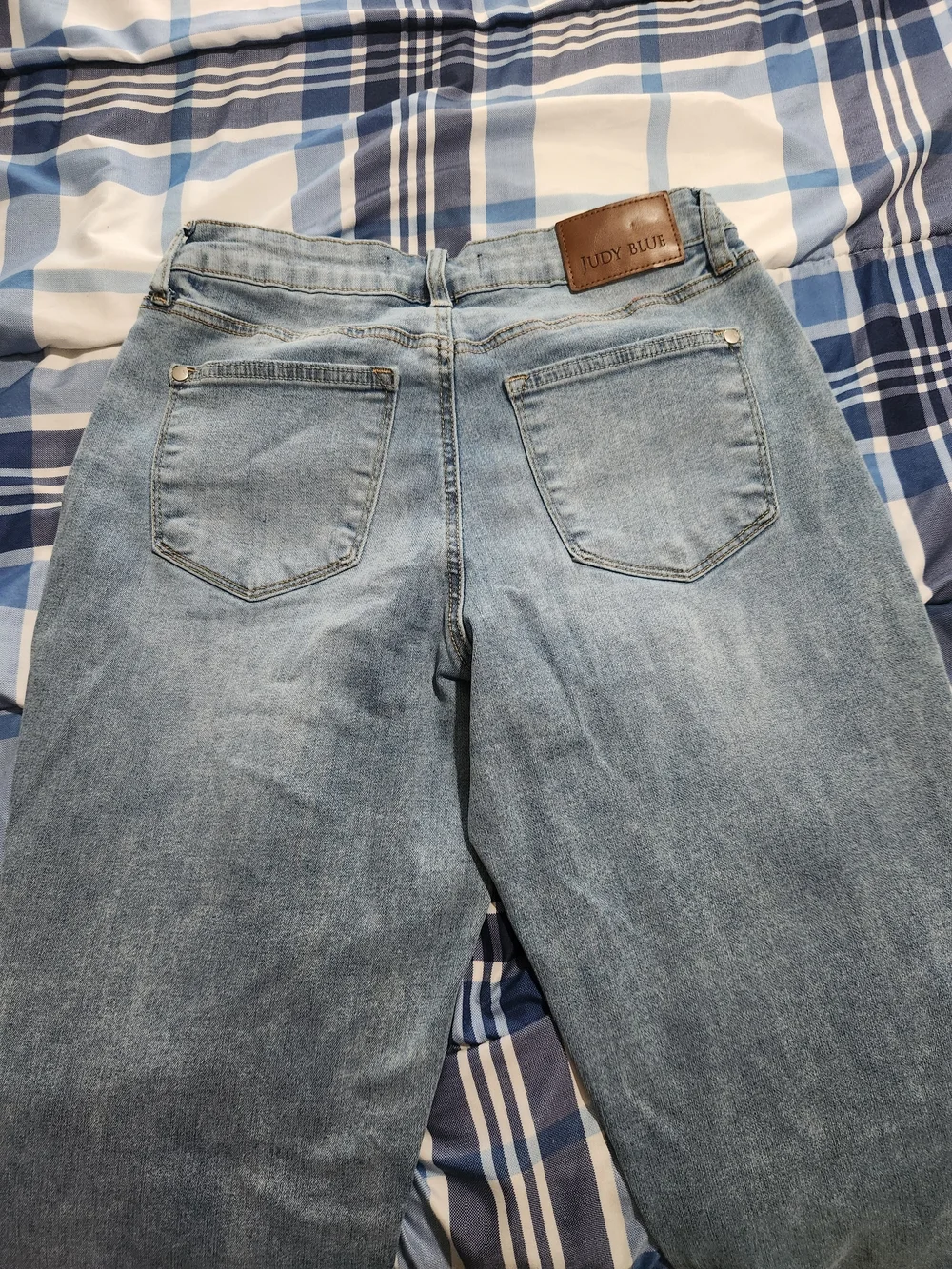Judy Blue Boyfriend Fit Light Wash High-Rise Jeans